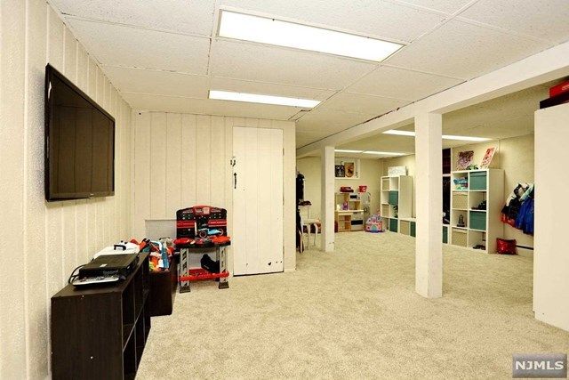 126 Dora Avenue Waldwick, NJ 07463 - Photo 20 of 25