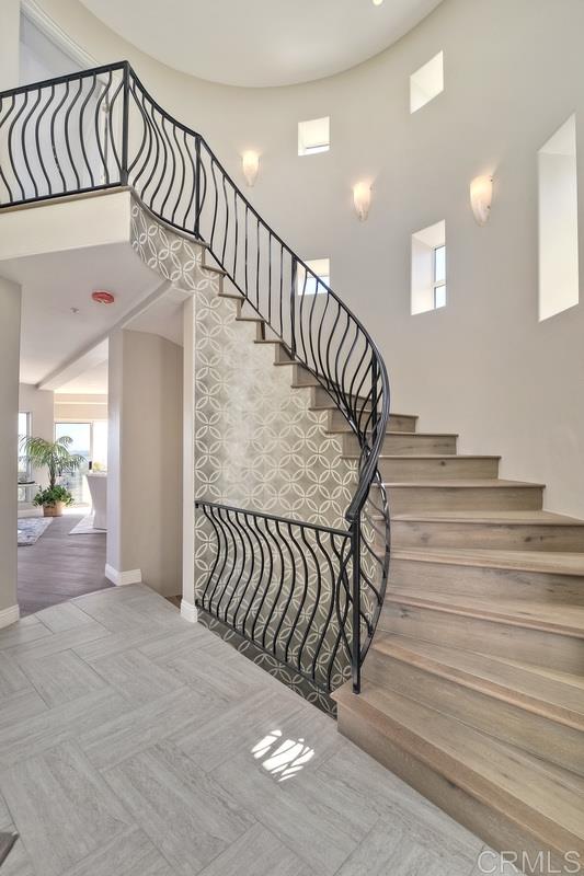 5352 Soledad Mountain Road San Diego, CA 92109 - Photo 20 of 25