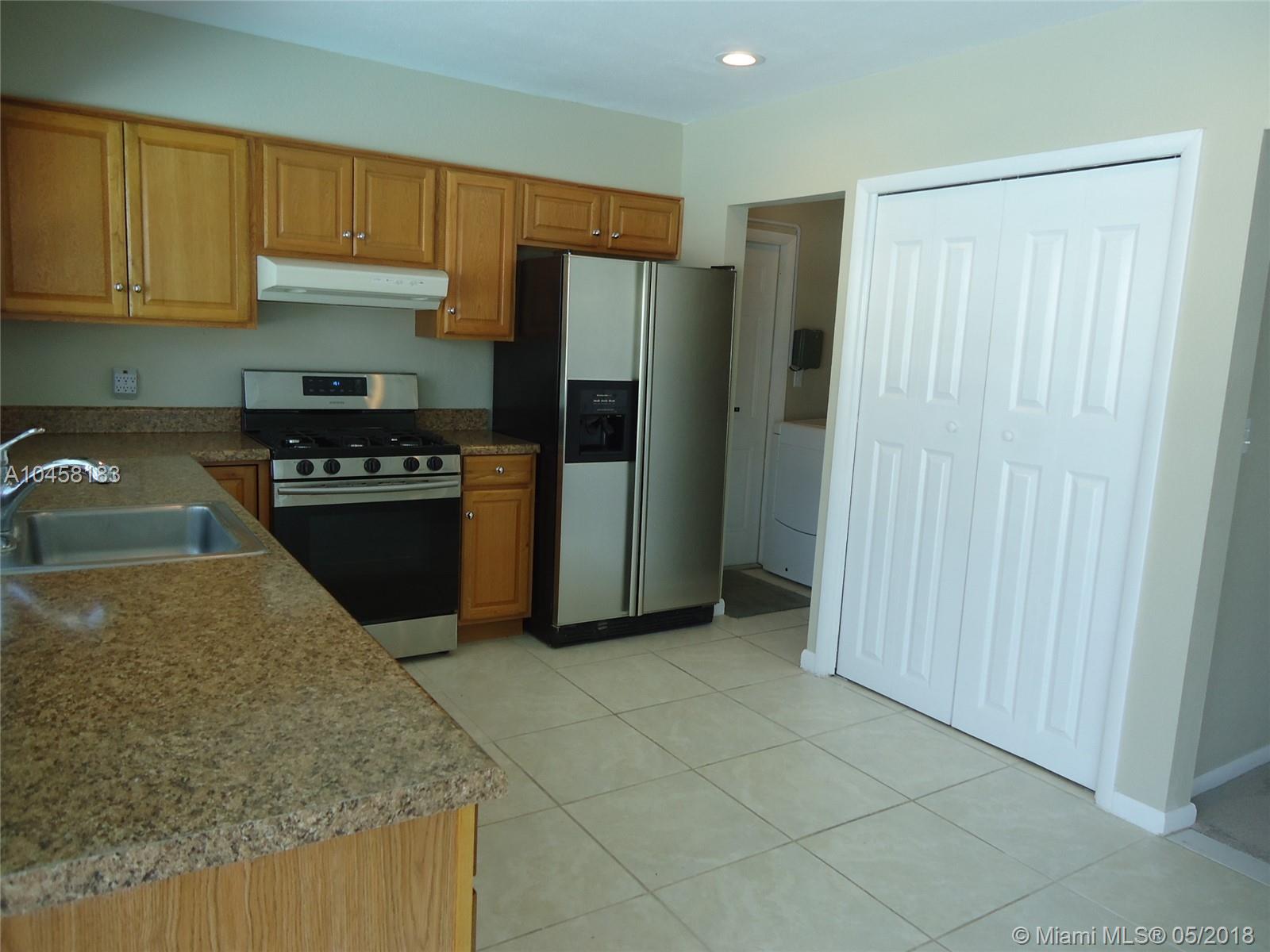 1298 Southwest 12th Avenue Boca Raton, FL 33486 - Photo 5 of 23