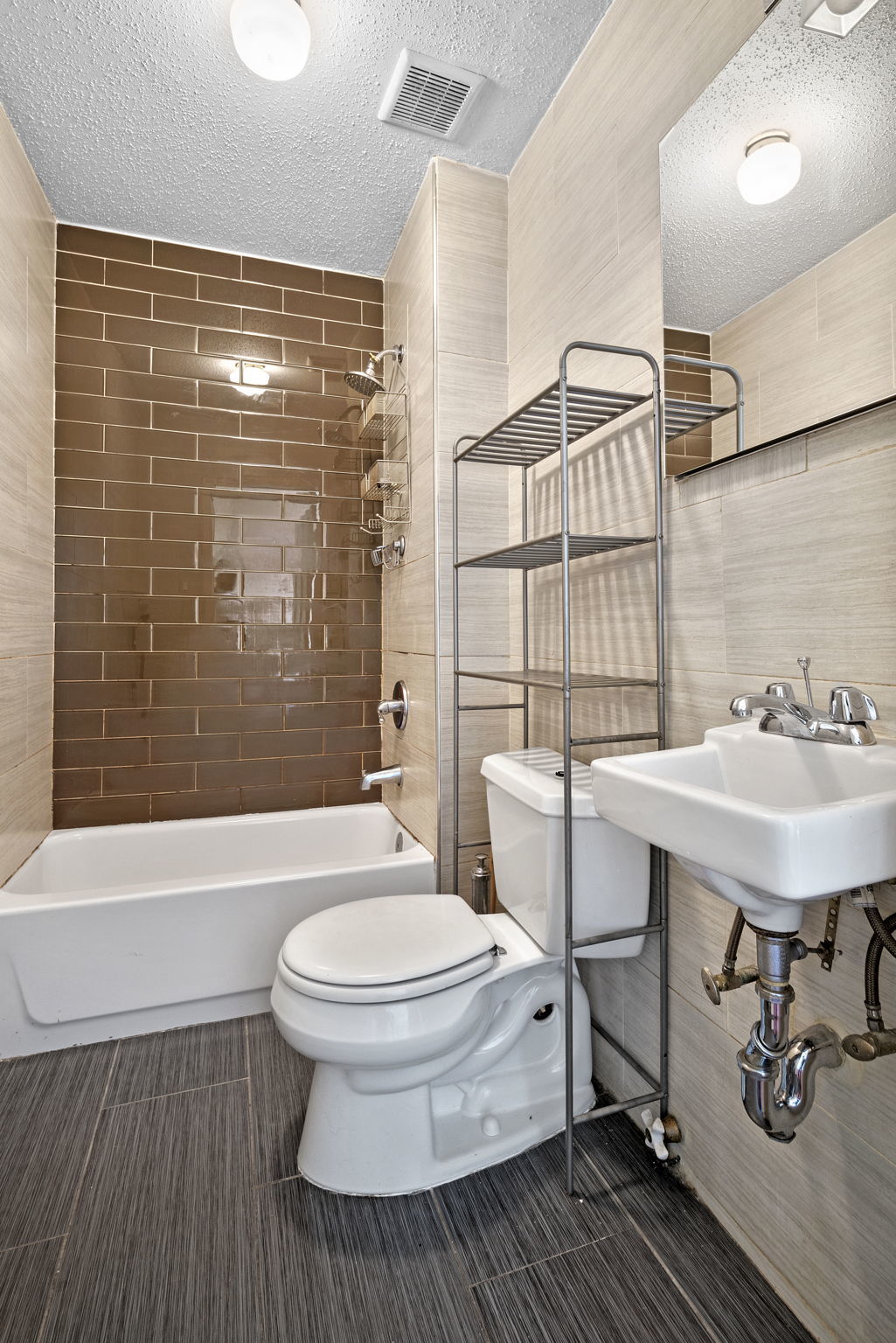 1123 Broadway, Unit 2 Brooklyn, NY 11221 - Photo 10 of 11