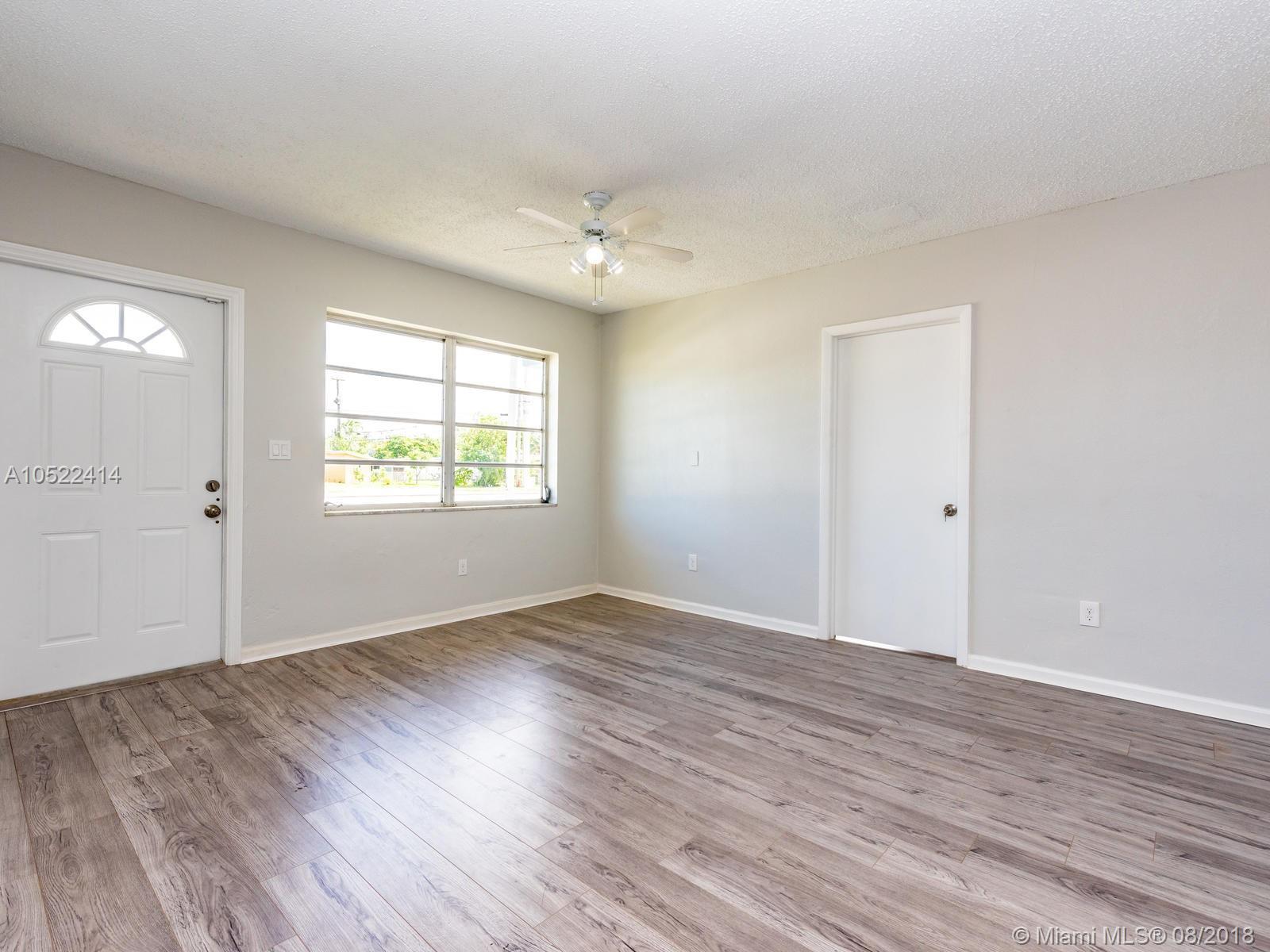 14605 Southwest 288th Street Homestead, FL 33033 - Photo 5 of 37