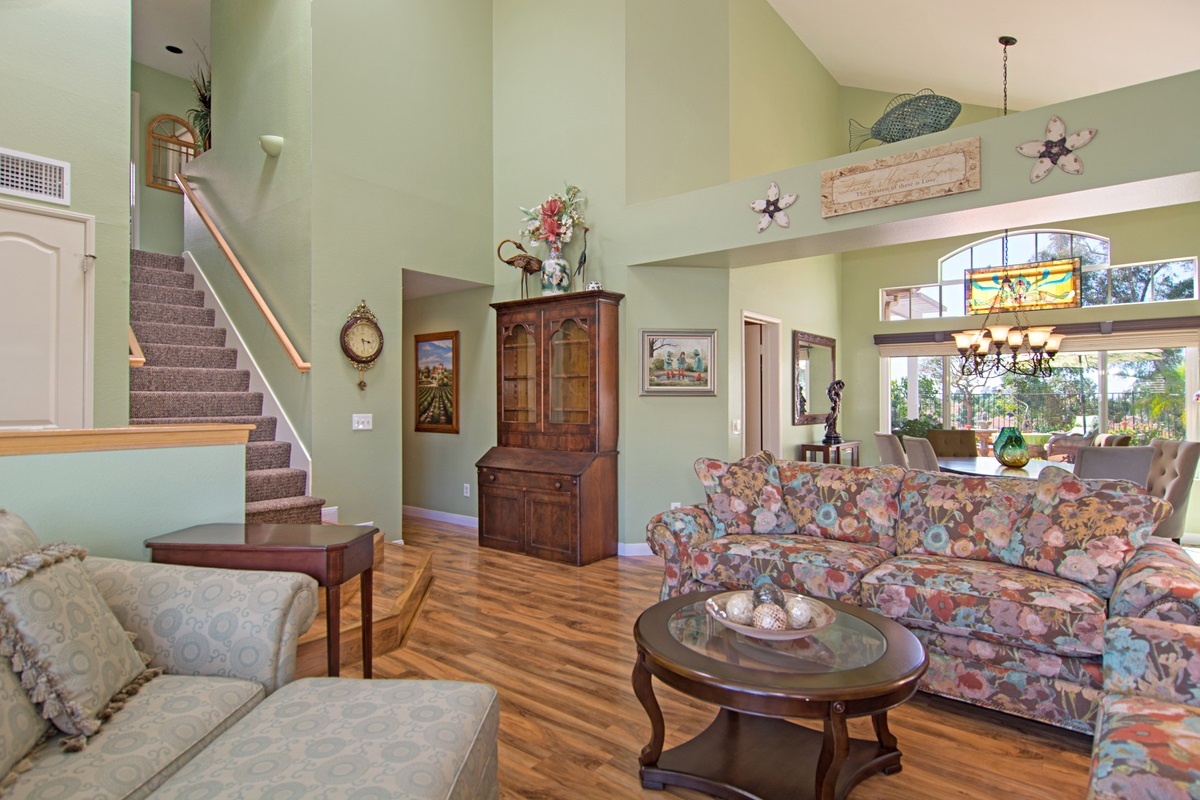 1655 Olympus Loop Drive Vista, CA 92081 - Photo 7 of 25