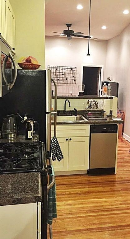 518 4th Avenue, Unit 1R Brooklyn, NY 11215 - Photo 2 of 9