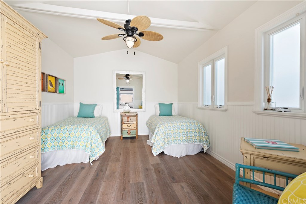 435 Agate Street Laguna Beach, CA 92651 - Photo 20 of 29 Flex space