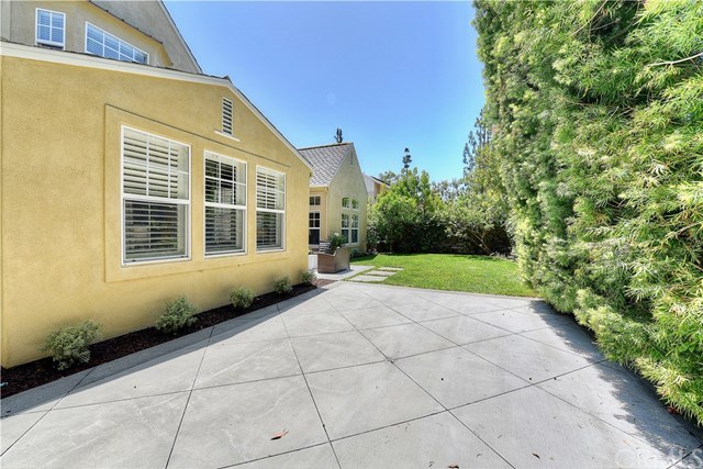 7 Wickford Lane Ladera Ranch, CA 92694 - Photo 33 of 36 Great yard for the kids to play