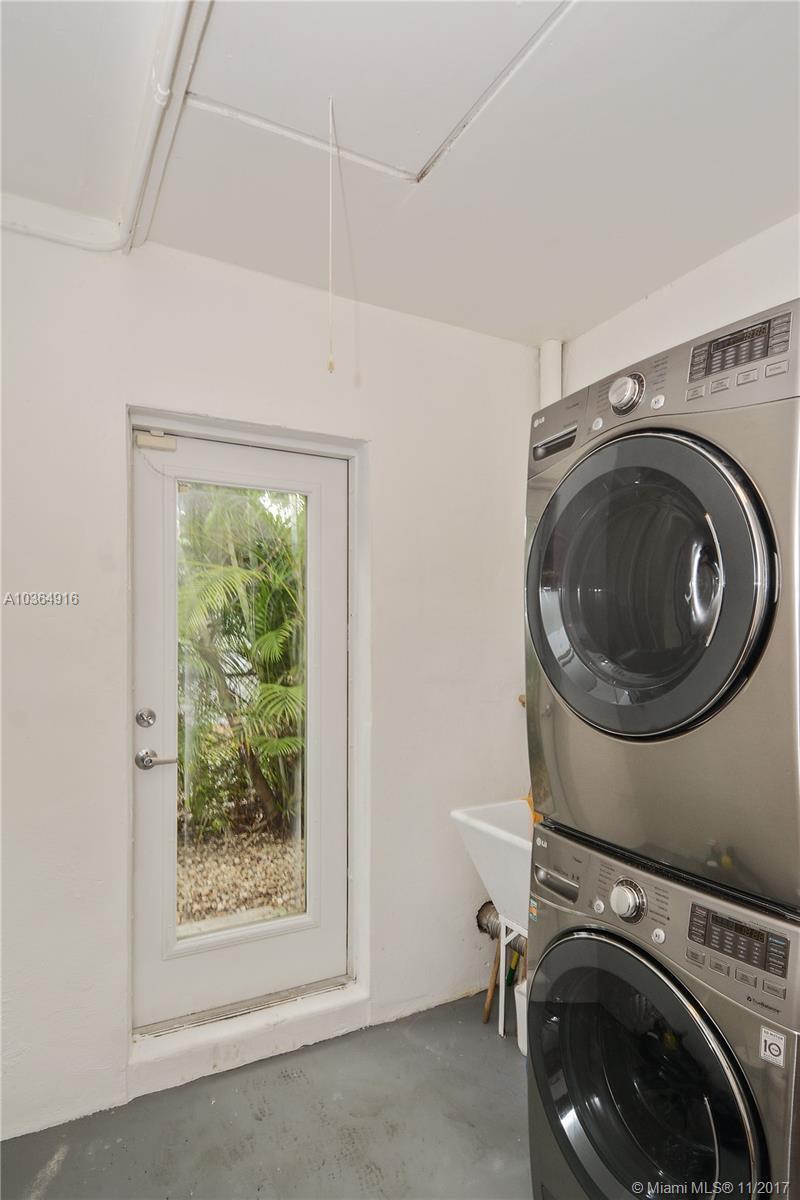 521 Northeast 50th Terrace Miami, FL 33137 - Photo 21 of 25