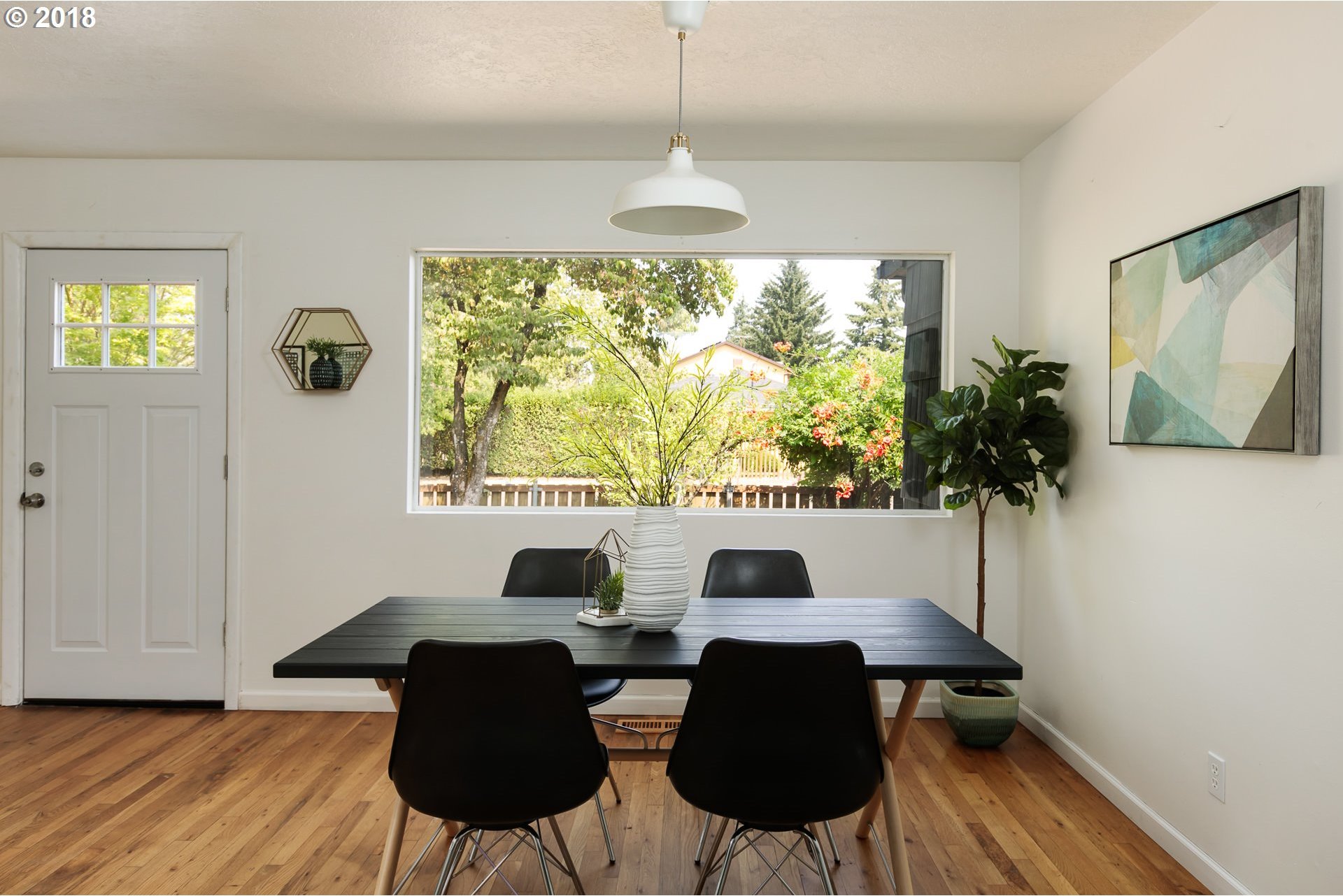 6310 Southeast Reedway Street Portland, OR 97206 - Photo 9 of 31 Gallery Image 9