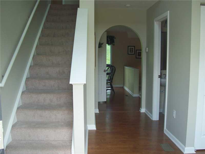 302 Davinci Court Belle Vernon, PA 15012 - Photo 2 of 24