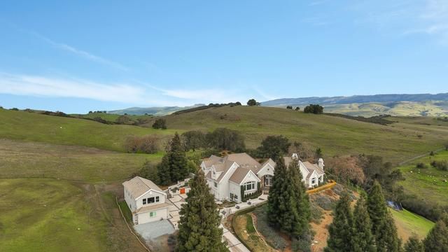 $2,749,000 | 18750 Glen Ayre Drive, Morgan Hill, CA 95037