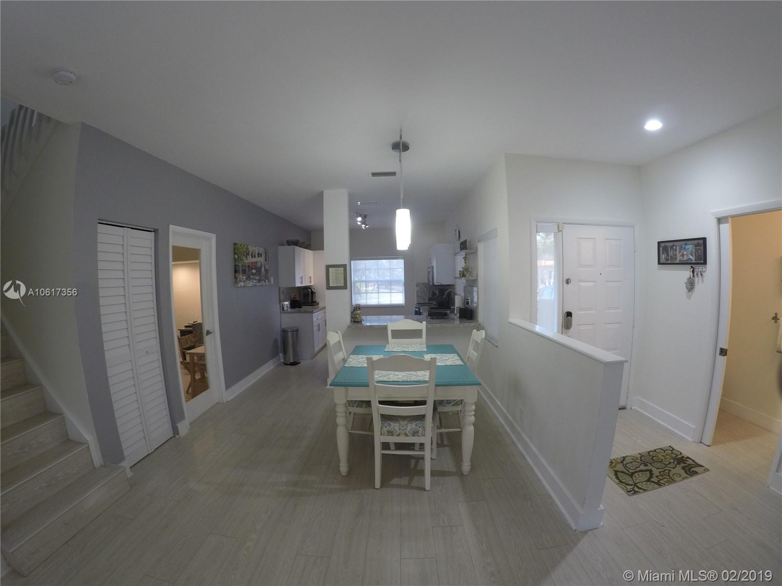 811 Southwest 178th Way Pembroke Pines, FL 33029 - Photo 11 of 51