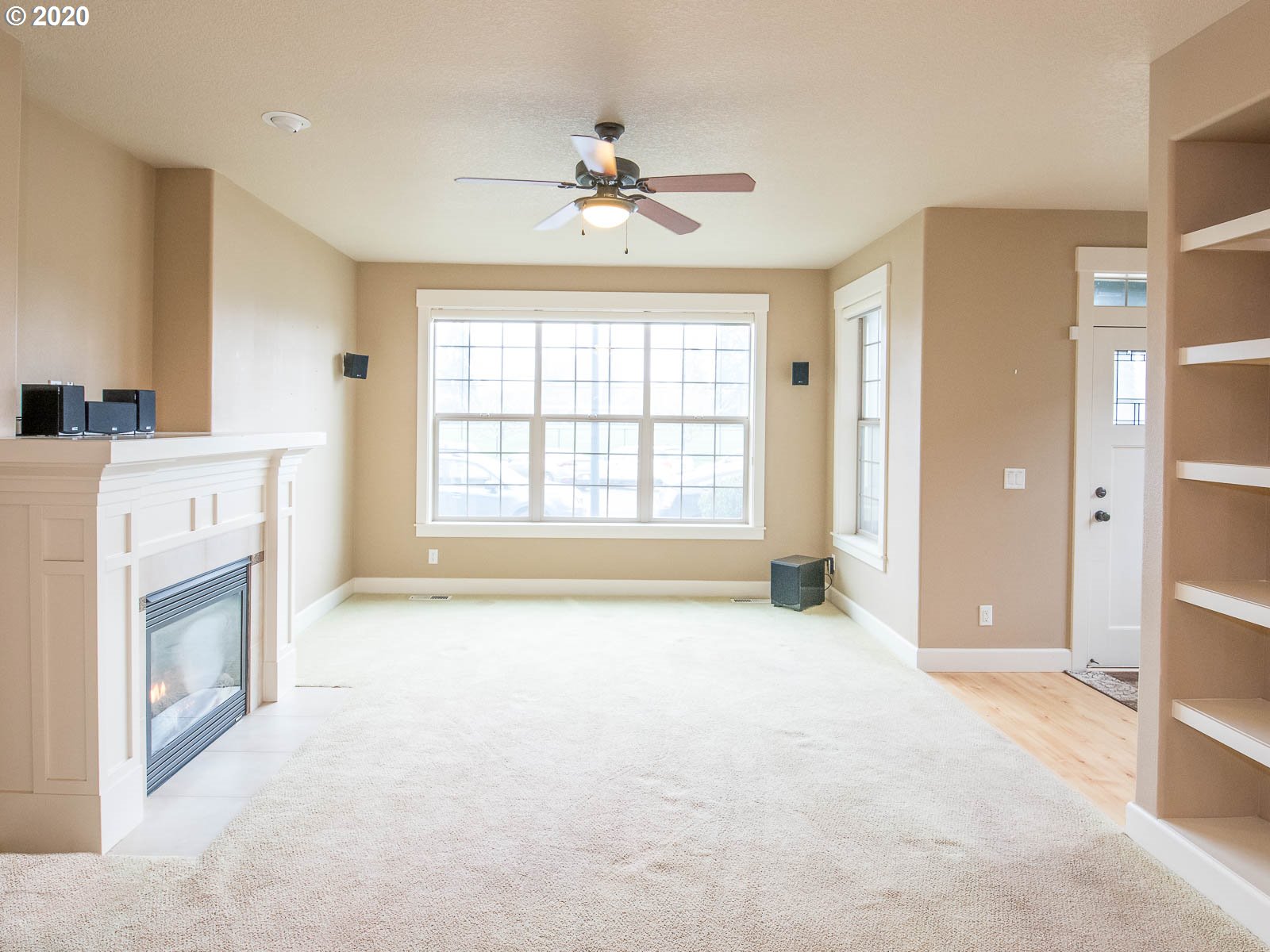 705 Northeast Jackson Street Hillsboro, OR 97124 - Photo 2 of 28