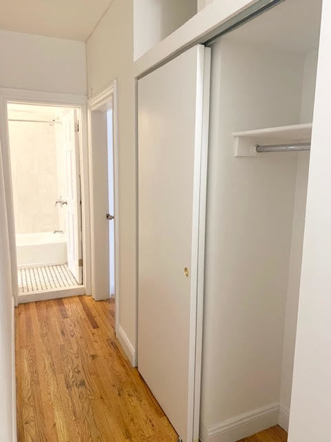 245 West 51st Street, Unit Undisclosed Manhattan, NY 10019 - Photo 9 of 13