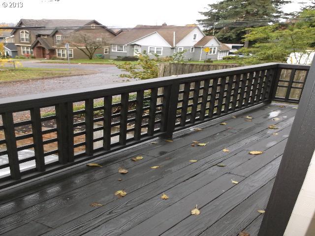 6023 Southwest View Point Terrace Portland, OR 97239 - Photo 7 of 13 Gallery Image 7