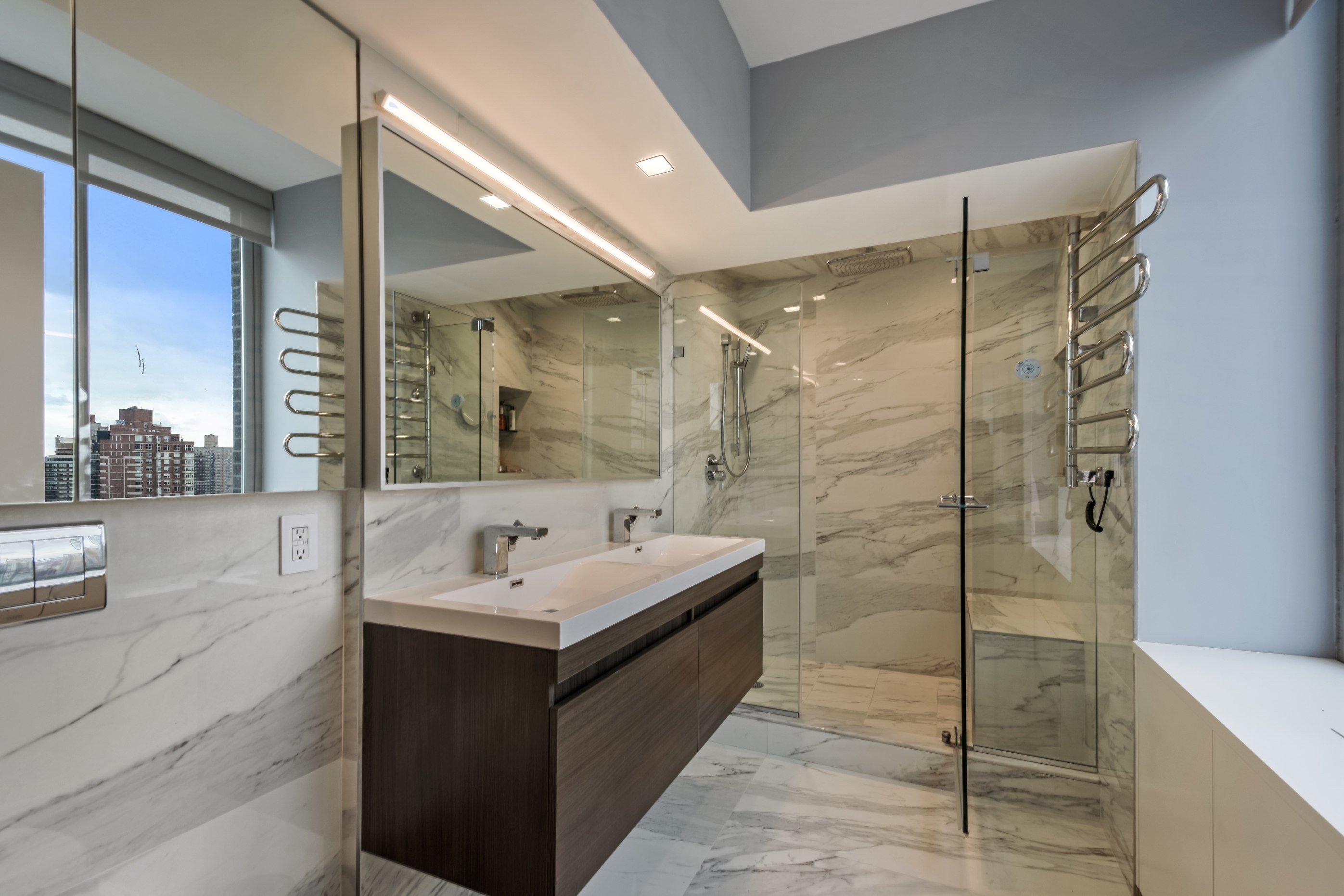 360 East 88th Street, Unit 28C Manhattan, NY 10128 - Photo 5 of 12