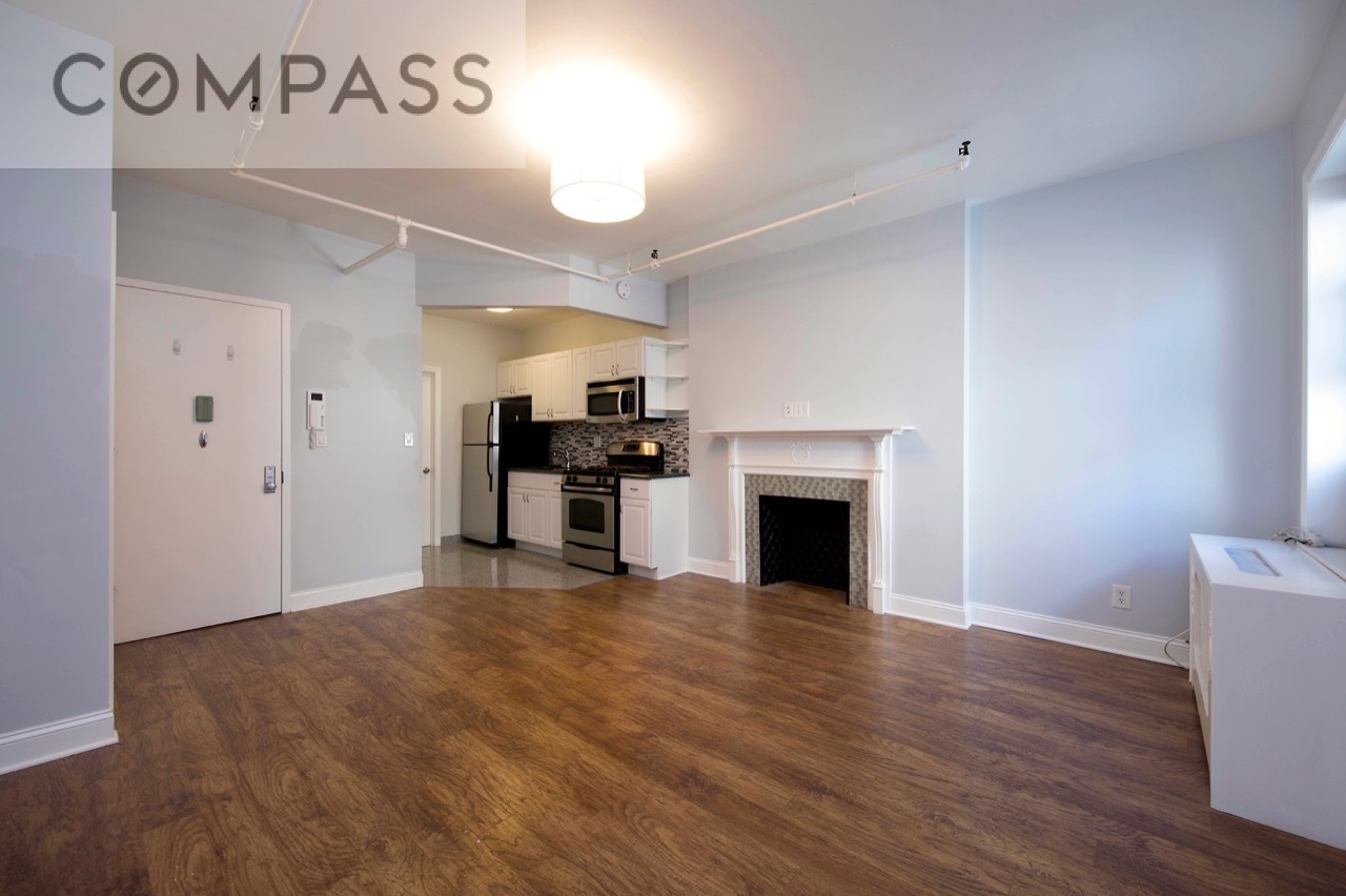 223 West 79th Street, Unit 5 Manhattan, NY 10024 - Photo 4 of 9