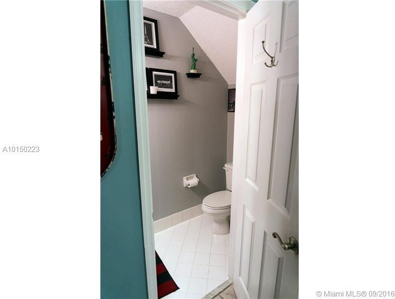 14218 Southwest 121st Place, Unit 5 Miami, FL 33186 - Photo 9 of 27