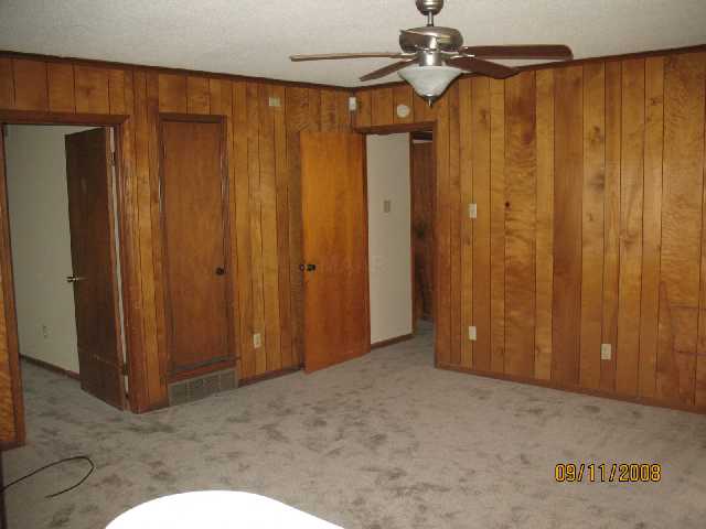 1841 West Holmes Road Memphis, TN 38109 - Photo 8 of 8 Gallery Image 8