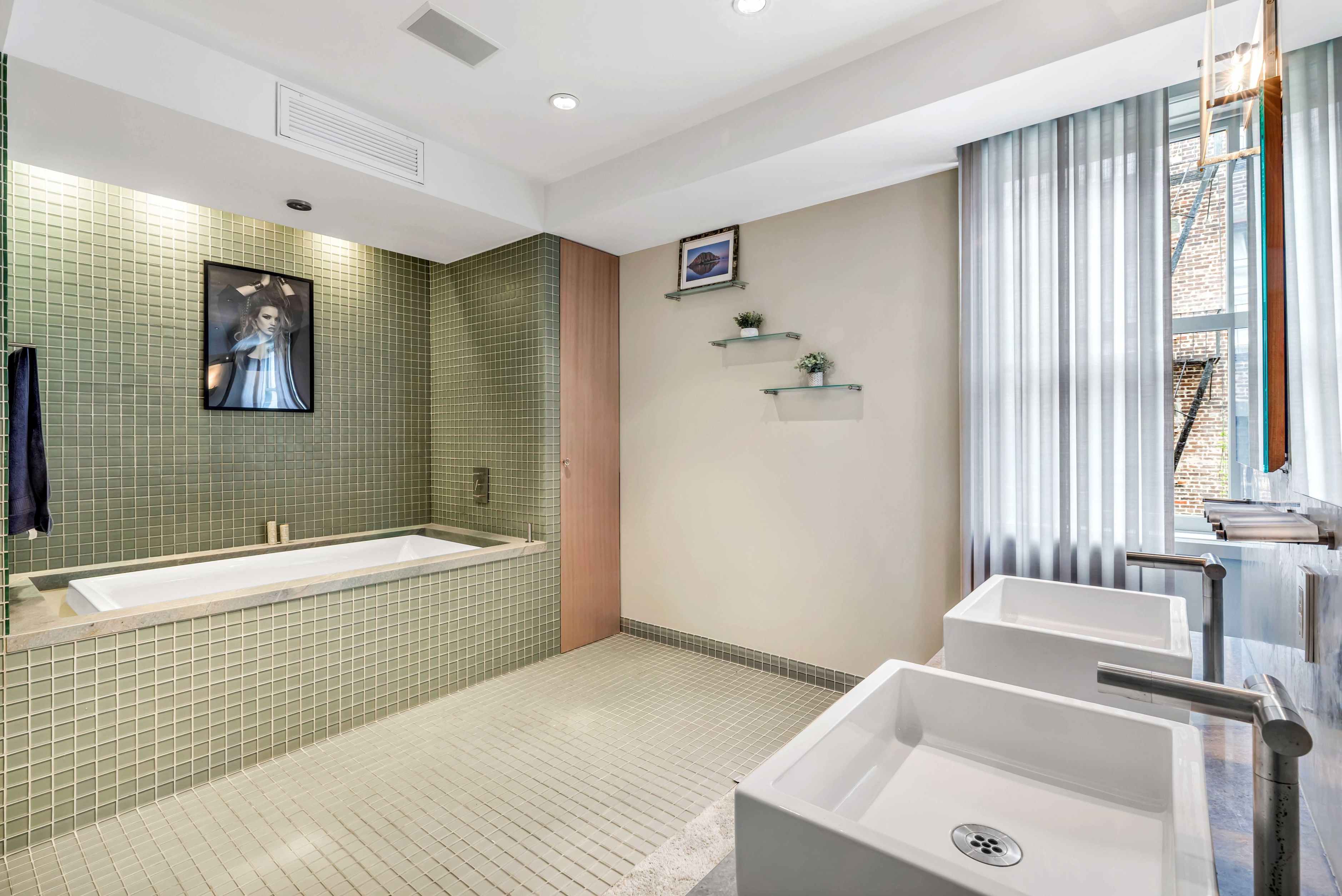 150 Reade Street Manhattan, NY 10013 - Photo 8 of 14