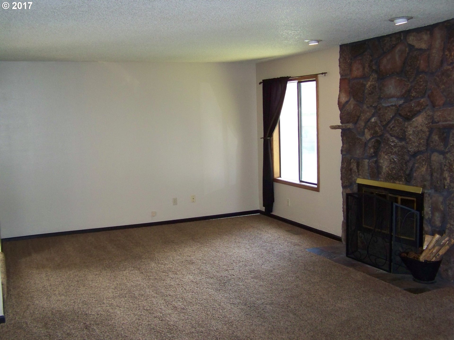 1608 Southwest 22nd Street Pendleton, OR 97801 - Photo 14 of 29