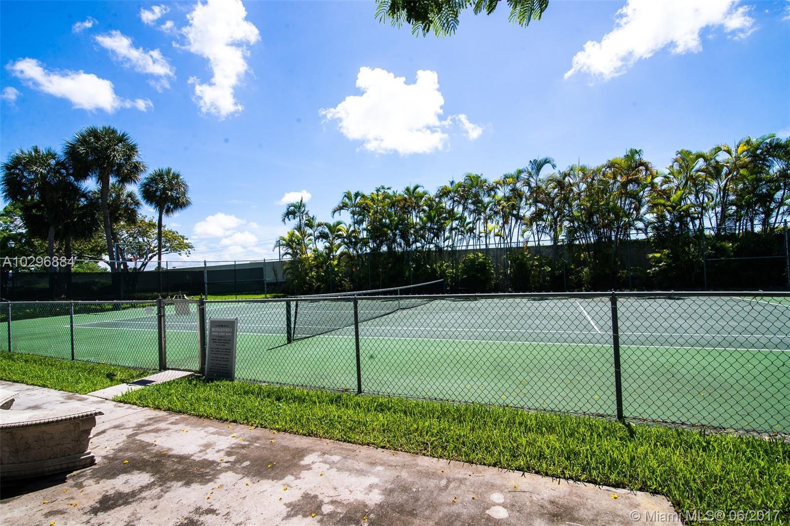 5571 Southwest 70th Place South Miami, FL 33155 - Photo 35 of 35