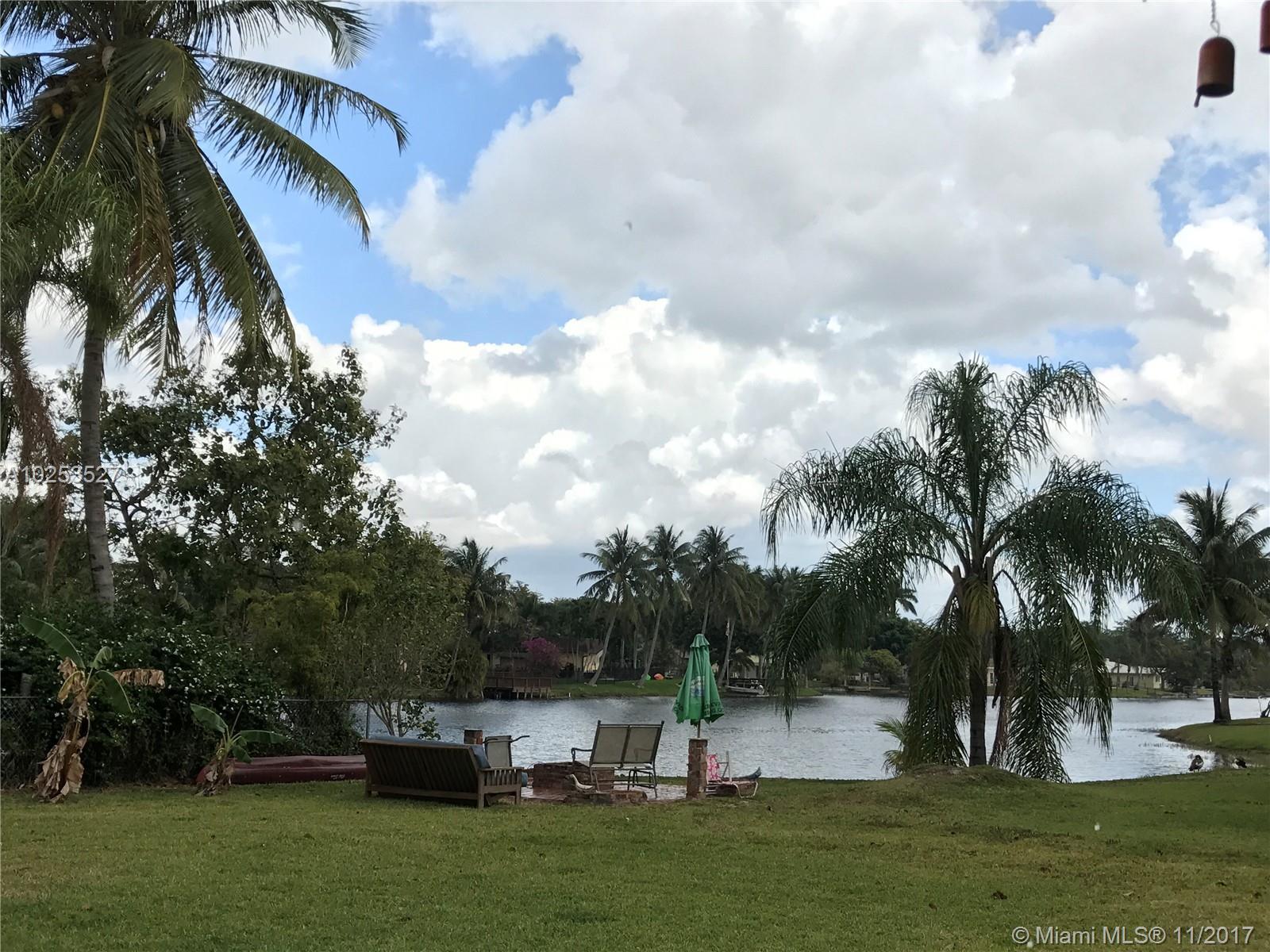 960 Southwest 74th Avenue Plantation, FL 33317 - Photo 24 of 24