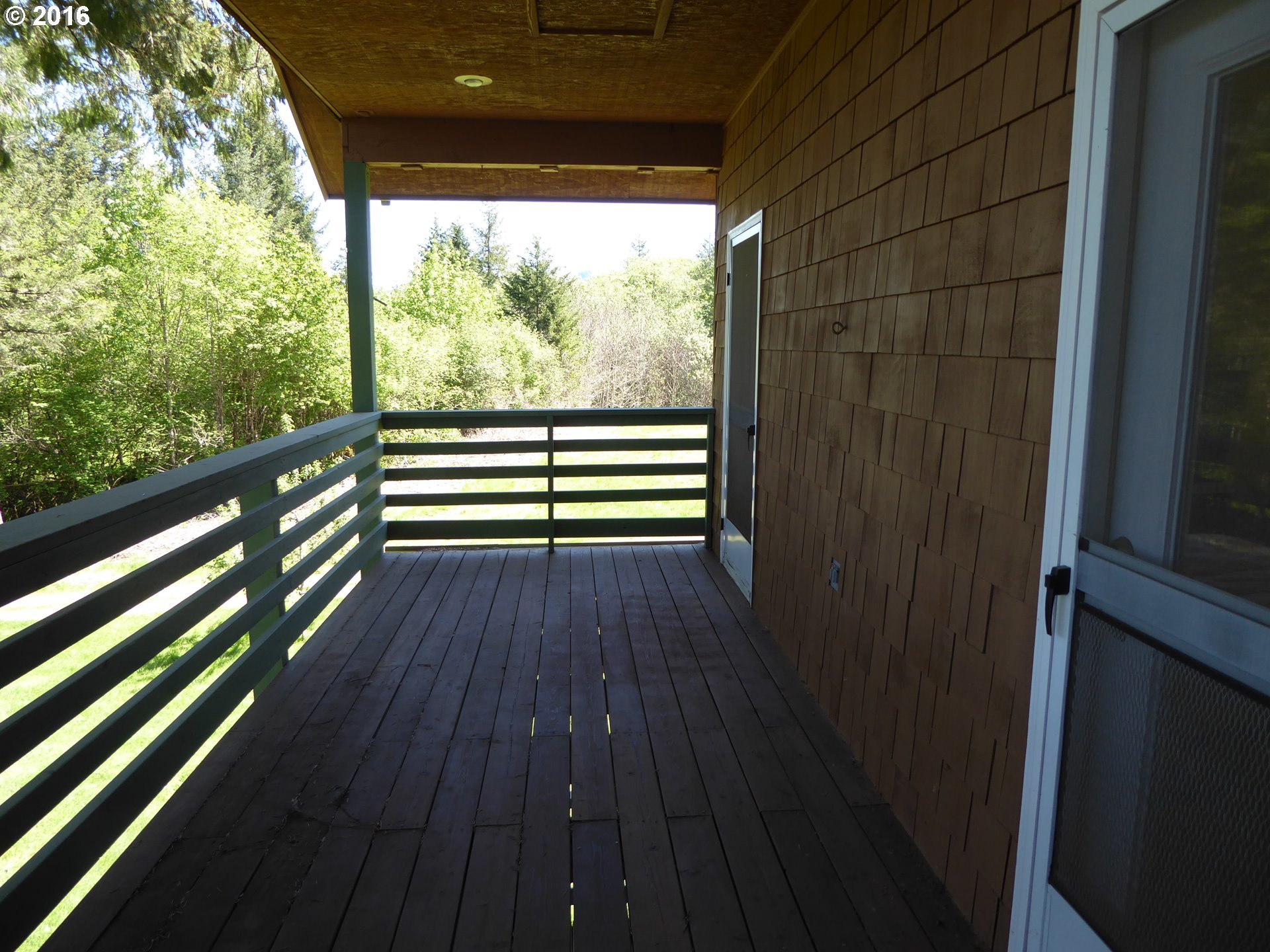 45446 Goodpasture Road Vida, OR 97488 - Photo 19 of 32 Gallery Image 19