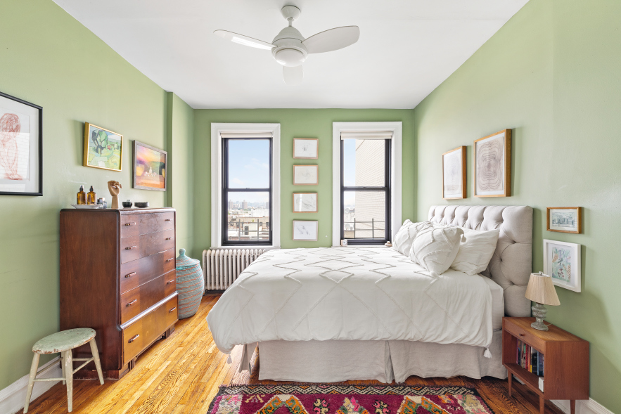 125 Eastern Parkway, Unit 6F Brooklyn, NY 11238 - Photo 7 of 12