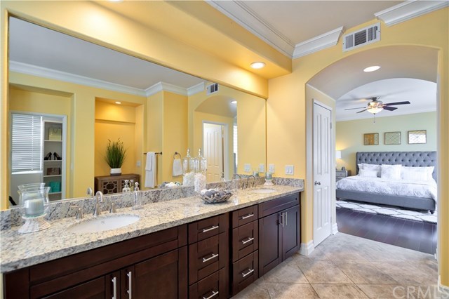 56 Mt Vernon Irvine, CA 92620 - Photo 39 of 44