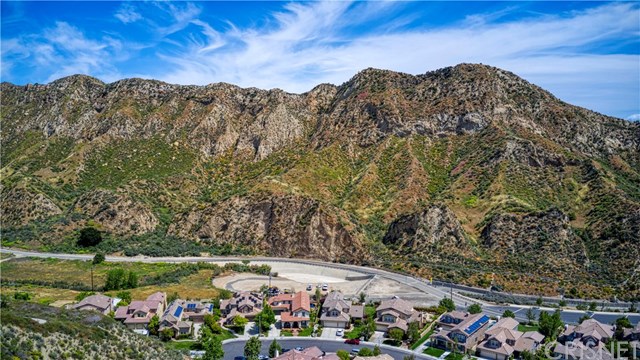 25935 Royal Oaks Road Stevenson Ranch, CA 91381 - Photo 57 of 63