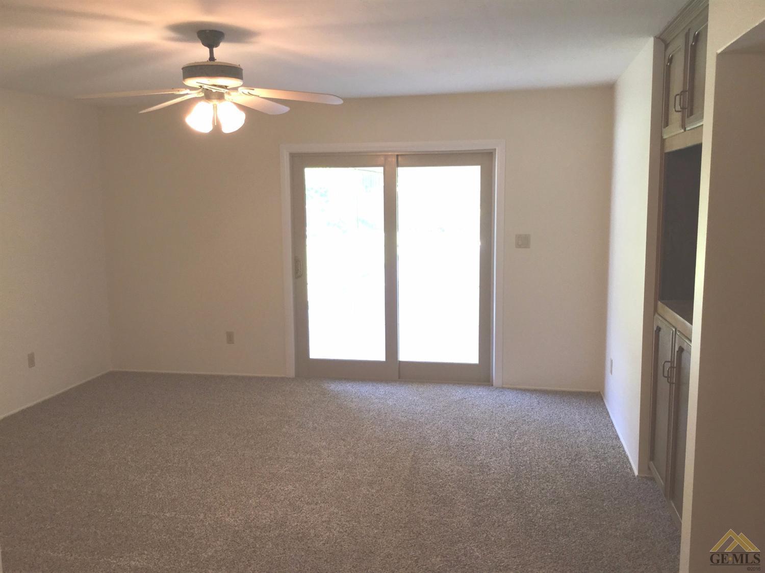 5008 Panorama Drive Bakersfield, CA 93306 - Photo 16 of 40