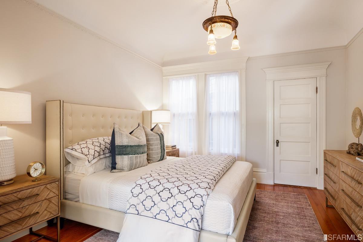 1662 Page Street San Francisco, CA 94117 - Photo 8 of 33