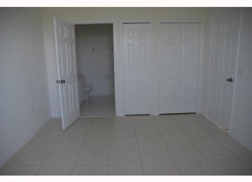 3585 Northeast 5th Street, Unit 101 Homestead, FL 33033 - Photo 6 of 15
