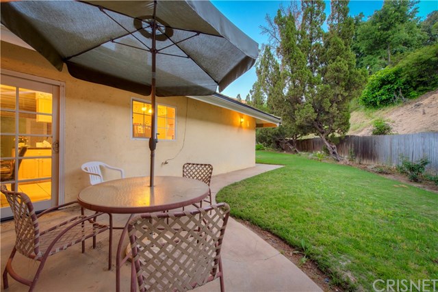 15500 Royal Ridge Road Sherman Oaks, CA 91403 - Photo 25 of 31