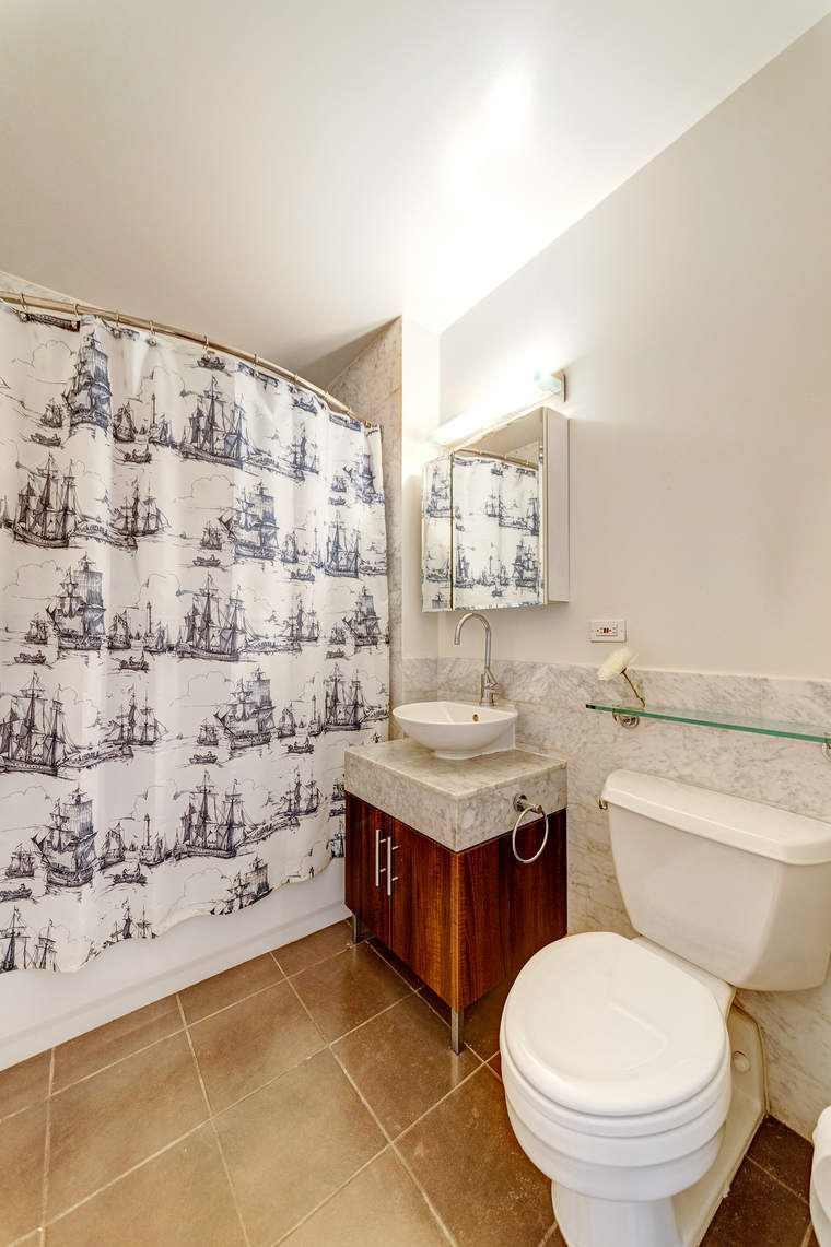 1 Wall Street Court, Unit 702 Manhattan, NY 10005 - Photo 5 of 13