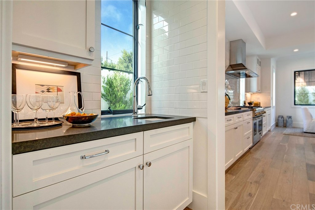 3604 Walnut Avenue Manhattan Beach, CA 90266 - Photo 6 of 31