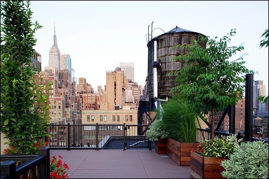 The Irvin House 308 W 30th St, Manhattan, NY 10001 - Photo 12 of 14