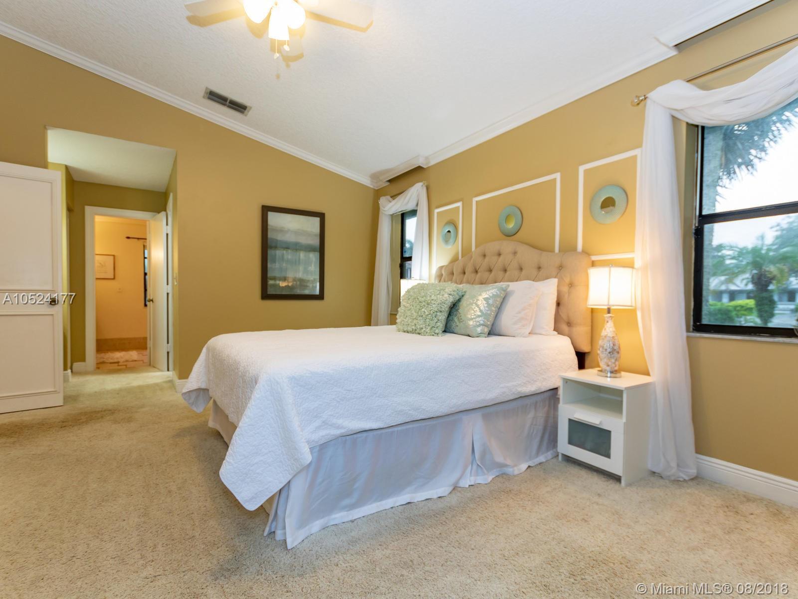 3044 Perriwinkle Circle Davie, FL 33328 - Photo 21 of 60