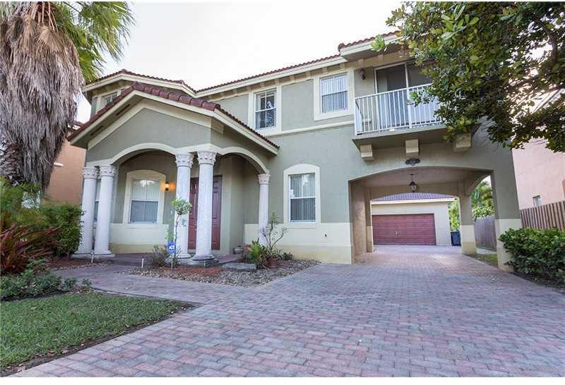 1138 Southwest 149th Path Miami, FL 33194 - Photo 1 of 34 Gallery Image 1