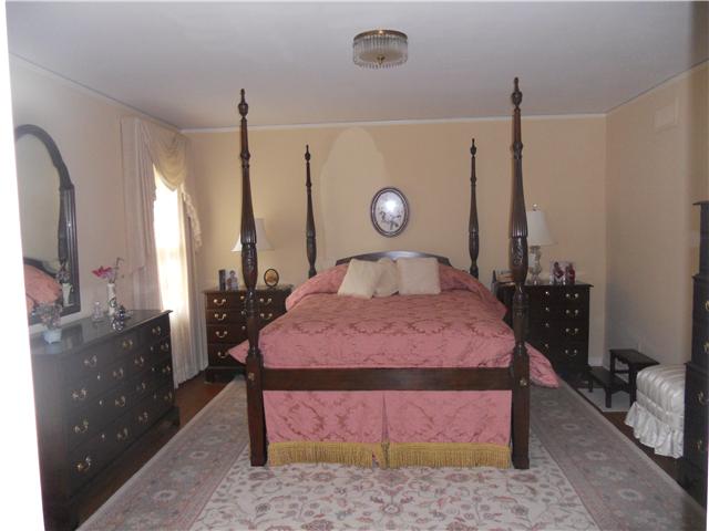 4297 Burgundy Road Memphis, TN 38111 - Photo 13 of 24 Gallery Image 13