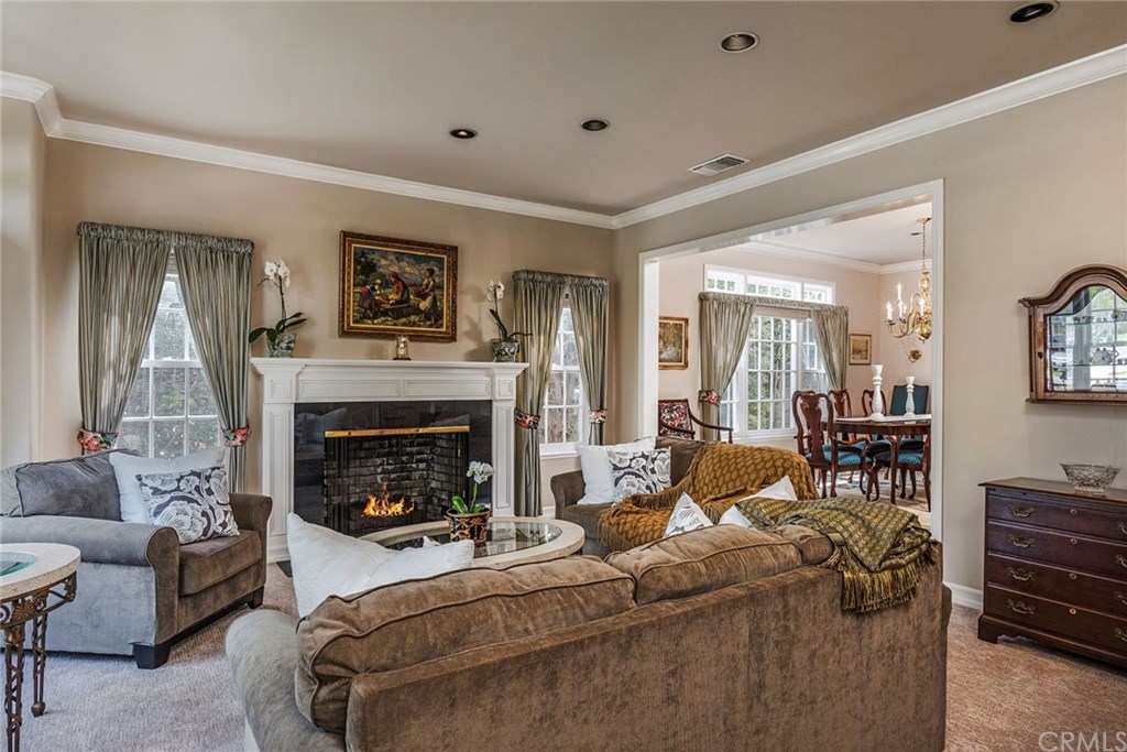 11541 Baskerville Road Rossmoor, CA 90720 - Photo 3 of 48