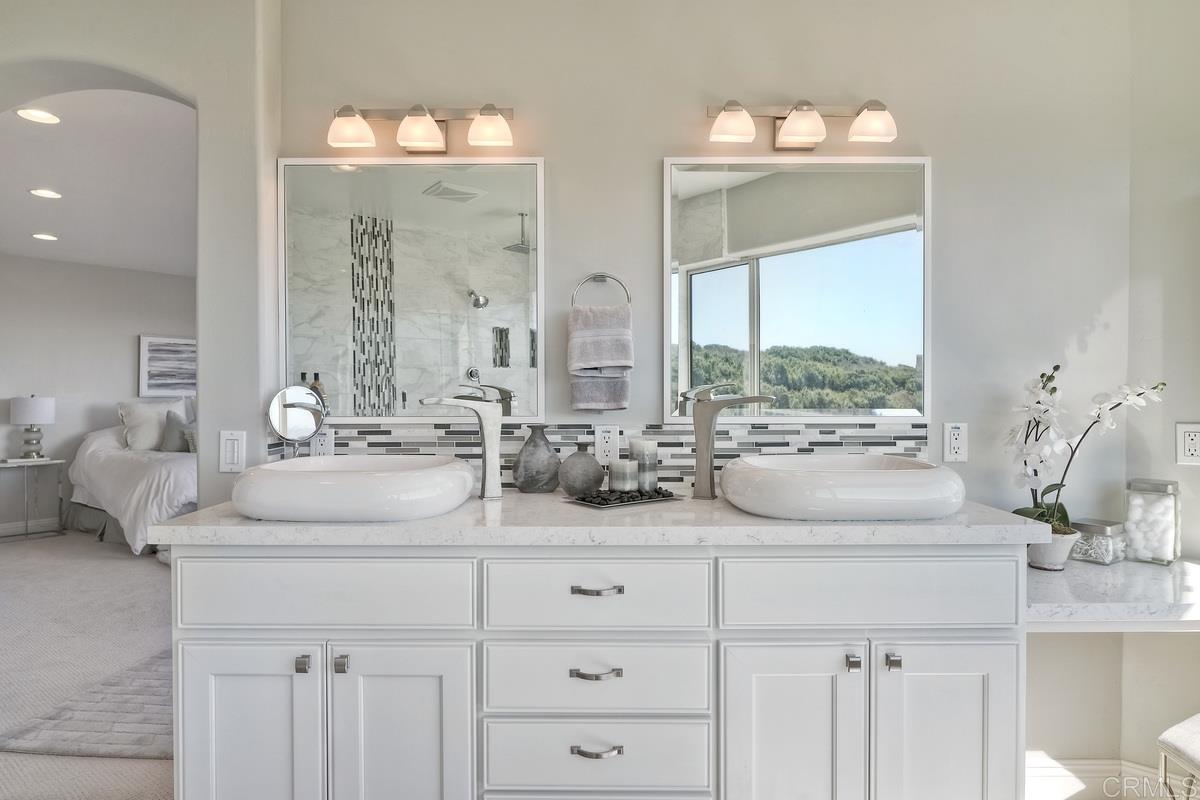 5352 Soledad Mountain Road San Diego, CA 92109 - Photo 24 of 25