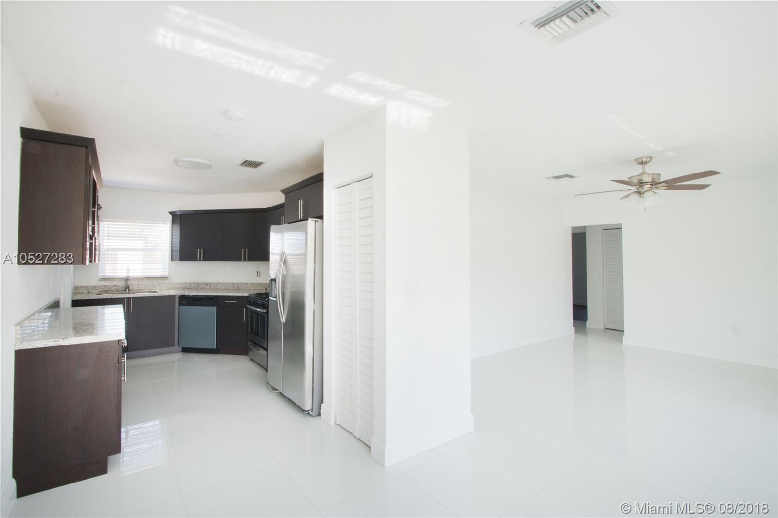 20121 Dothan Road Cutler Bay, FL 33189 - Photo 15 of 36
