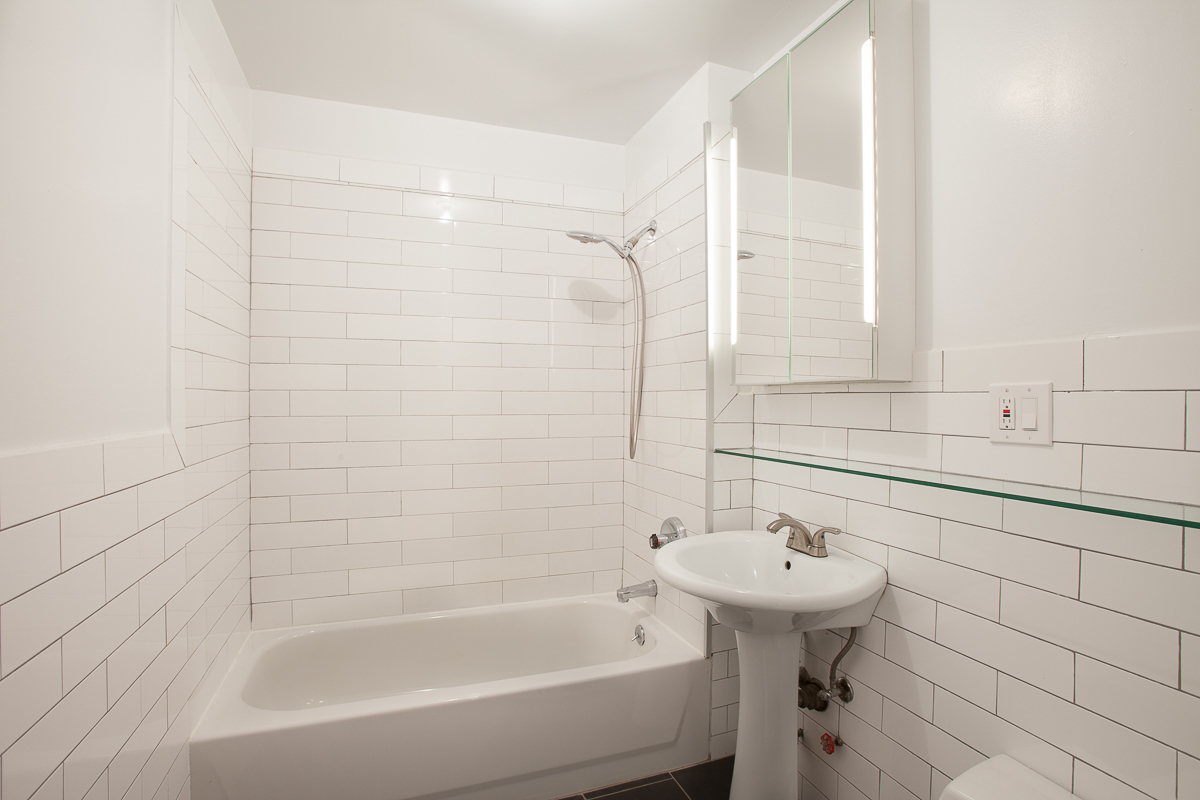 59 Bogart Street, Unit 217 Brooklyn, NY 11206 - Photo 9 of 18