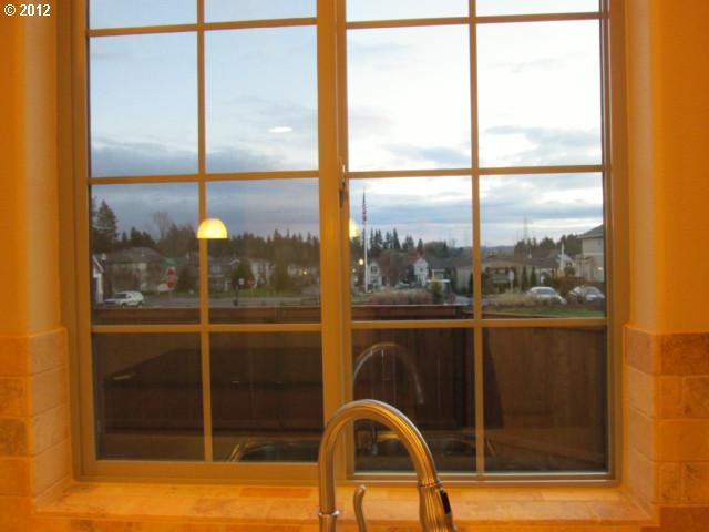 13644 Southwest Fischer Road, Unit L191 King City, OR 97224 - Photo 1 of 15 Gallery Image 1