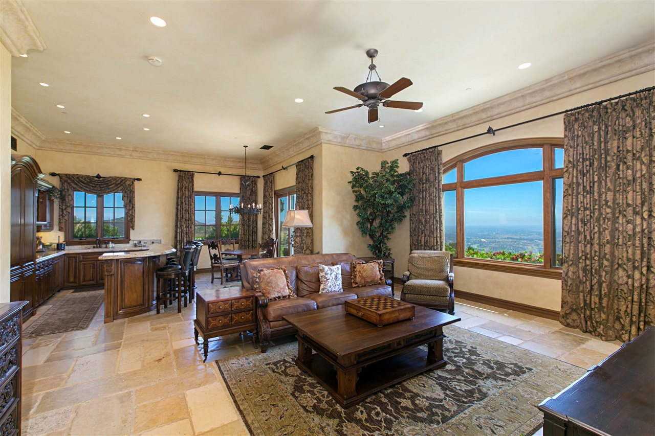 18441 Via Ambiente Rancho Santa Fe, CA 92067 - Photo 12 of 25