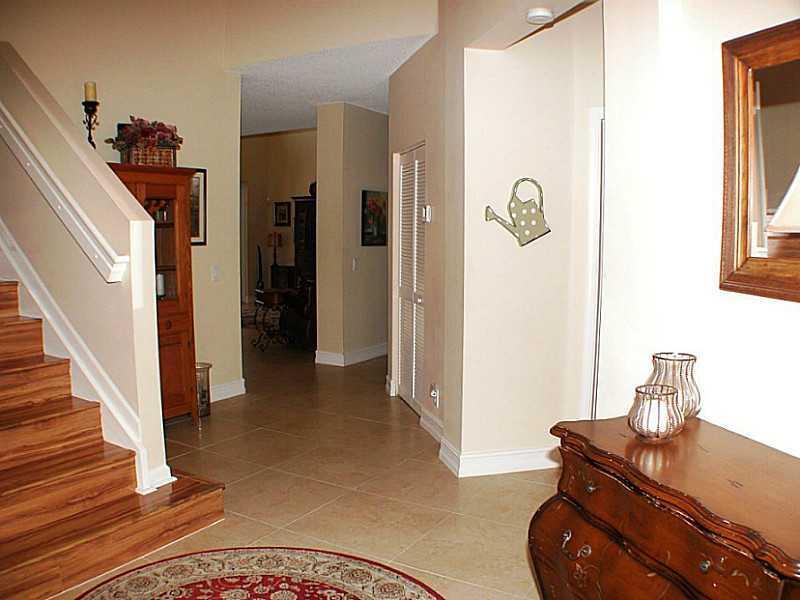 1535 Sandpiper Circle Weston, FL 33327 - Photo 5 of 35