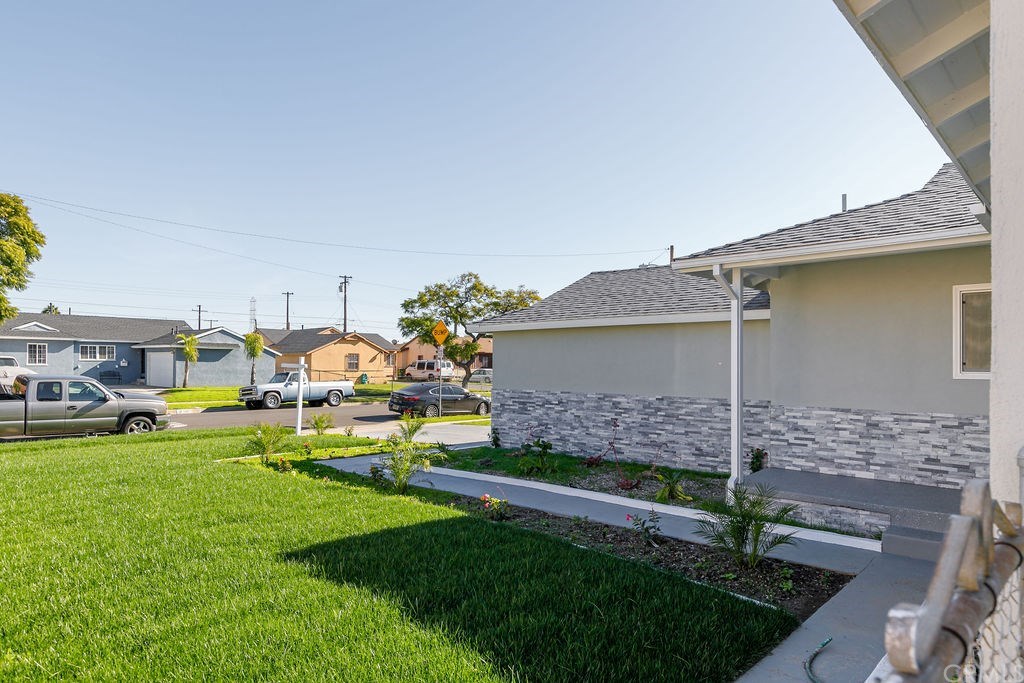 15609 South Haskins Avenue Compton, CA 90220 - Photo 21 of 22