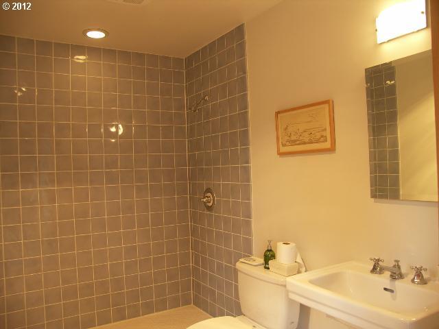 1503 Morgensen Road Mosier, OR 97040 - Photo 9 of 16 Gallery Image 9