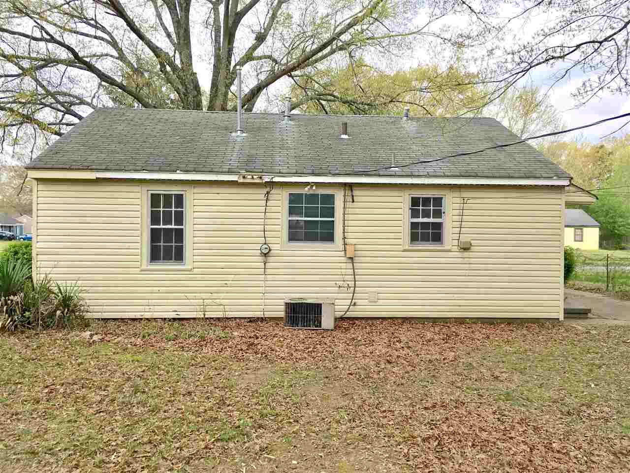 1332 Russwood Road Memphis, TN 38108 - Photo 10 of 10
