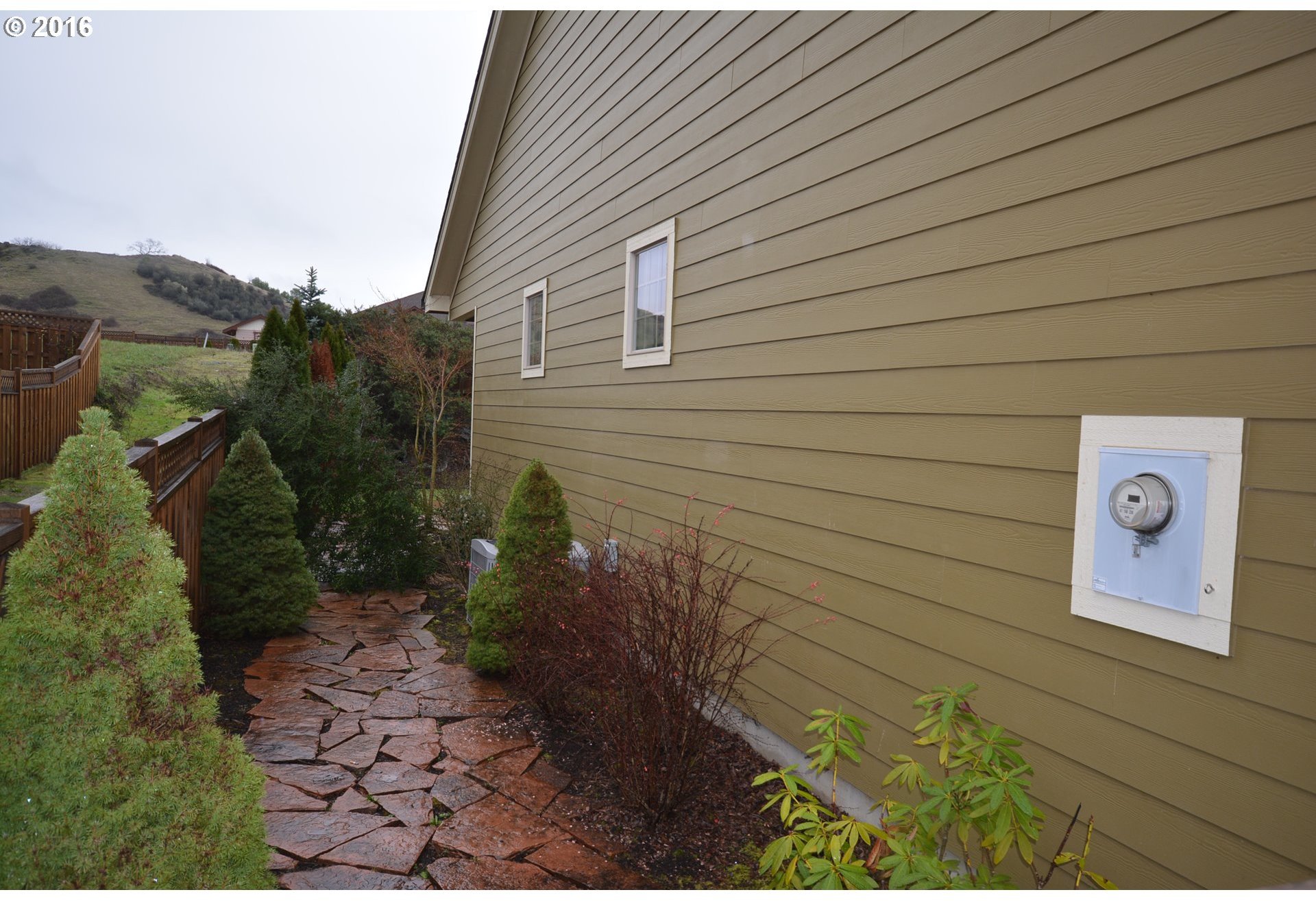 2621 Northwest Brockway Road Winston, OR 97496 - Photo 13 of 15 Gallery Image 13